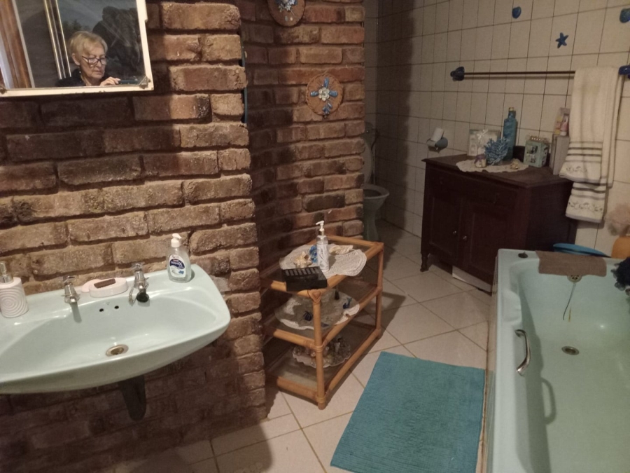 4 Bedroom Property for Sale in Christiana North West